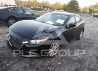 2017 Mazda 3 photo