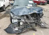 2017 Mazda 3 photo