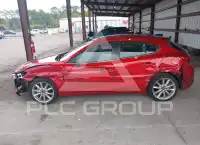 2017 Mazda 3 фото