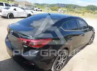 2017 Mazda 3 фото