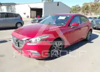 2017 Mazda 3 photo