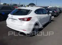 2017 Mazda 3 фото