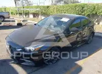 2017 Mazda 3 фото