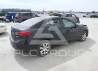 2017 Mazda 3 фото