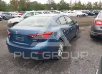 2017 Mazda 3 photo
