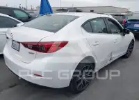 2017 Mazda 3 фото