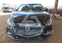 2017 Mazda 3 фото