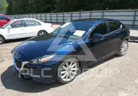 2017 Mazda 3 фото