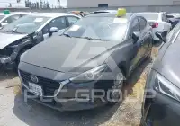 2017 Mazda 3 фото