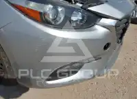 2017 Mazda 3 photo