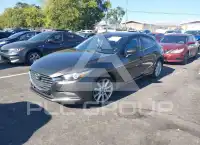 2017 Mazda 3 фото