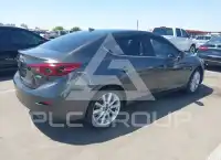 2017 Mazda 3 фото
