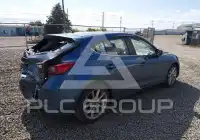 2017 Mazda 3 photo