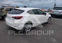 2017 Mazda 3 фото