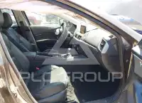 2017 Mazda 3 photo