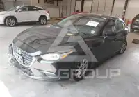 2017 Mazda 3 photo