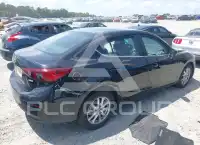2017 Mazda 3 фото