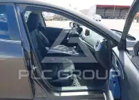 2017 Mazda 3 photo
