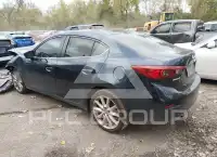 2017 Mazda 3 photo