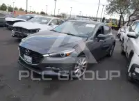 2017 Mazda 3 фото