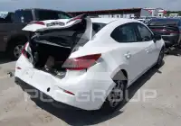 2017 Mazda 3 фото