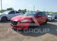 2017 Mazda 3 photo