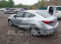2017 Mazda 3 фото