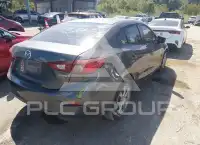 2017 Mazda 3 photo
