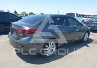 2017 Mazda 3 фото