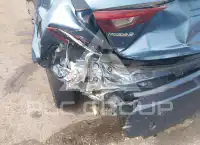 2017 Mazda 3 фото