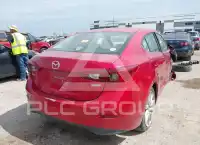 2017 Mazda 3 photo