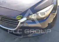 2017 Mazda 3 photo