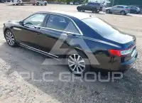 2017 Lincoln Continental фото