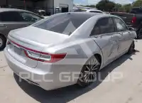 2017 Lincoln Continental фото