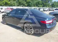 2017 Lincoln Continental фото