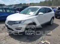 2017 Lincoln MKC photo