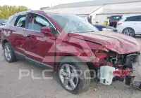 2017 Lincoln MKC photo