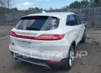 2017 Lincoln MKC photo