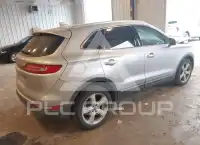 2017 Lincoln MKC photo