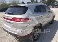 2017 Lincoln MKC photo