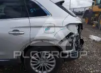 2017 Lincoln MKX photo