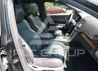 2017 Lincoln MKT photo