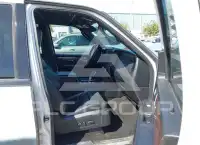 2017 Lincoln NAVIGATOR фото