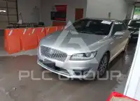 2017 Lincoln MKZ photo