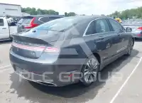 2017 Lincoln MKZ photo