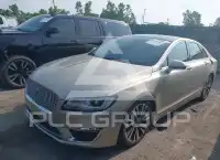 2017 Lincoln MKZ photo