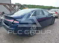 2017 Lincoln MKZ photo