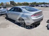 2017 Lincoln MKZ photo