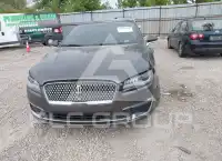 2017 Lincoln MKZ photo