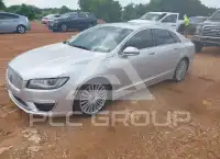 2017 Lincoln MKZ фото